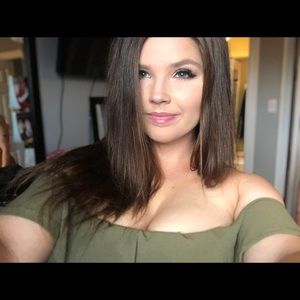 Meet your Posher, Robyn